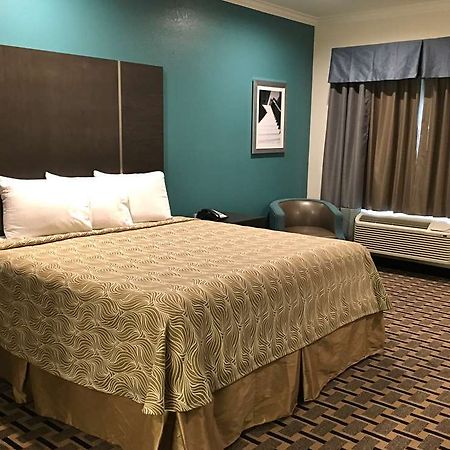 Regency Inn & Suites- Nw Houston Jersey Village Номер фото