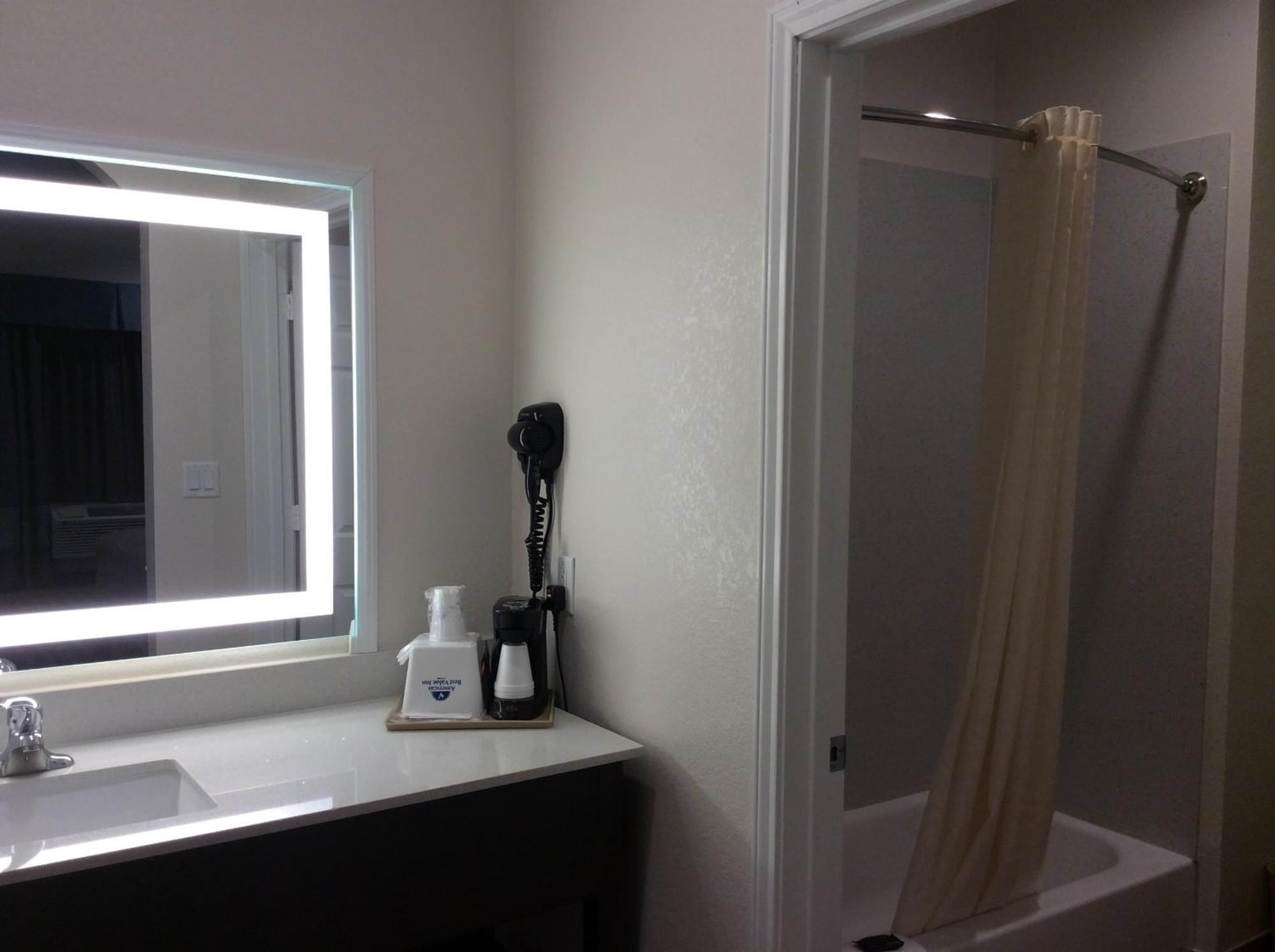 Regency Inn & Suites- Nw Houston Jersey Village Экстерьер фото