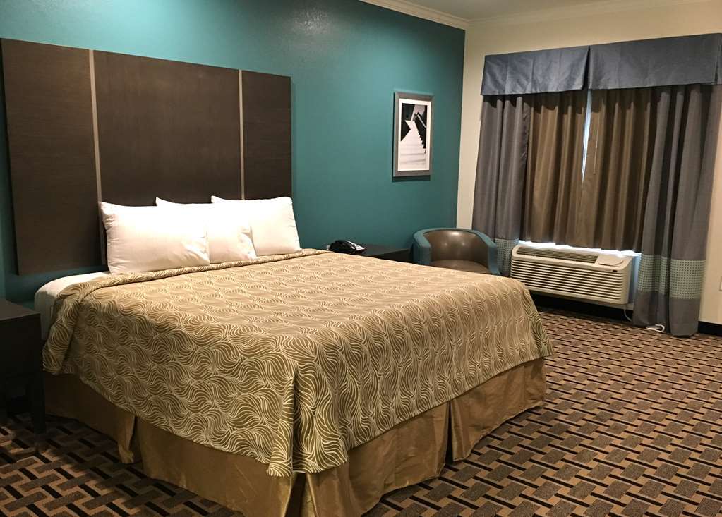 Regency Inn & Suites- Nw Houston Jersey Village Номер фото