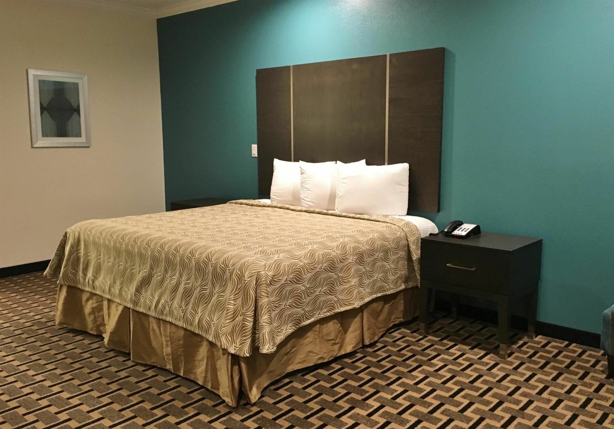 Regency Inn & Suites- Nw Houston Jersey Village Экстерьер фото